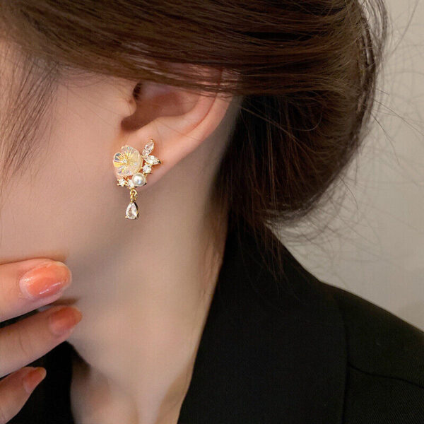 18k Gold Crystal Rose Flower Dangle Drop Earrings - Image 2