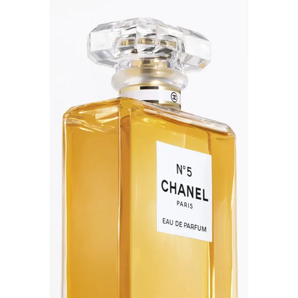 Chanel N°5 Eau de Parfum Spray 3.4 FL. OZ. - Image 2